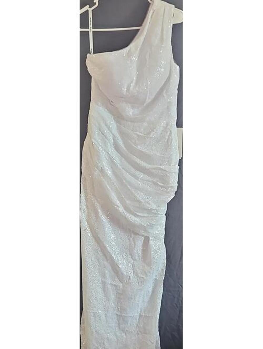 Witness of Love One-Shoulder White Sequin Formal Dress Elegant Evening Gown